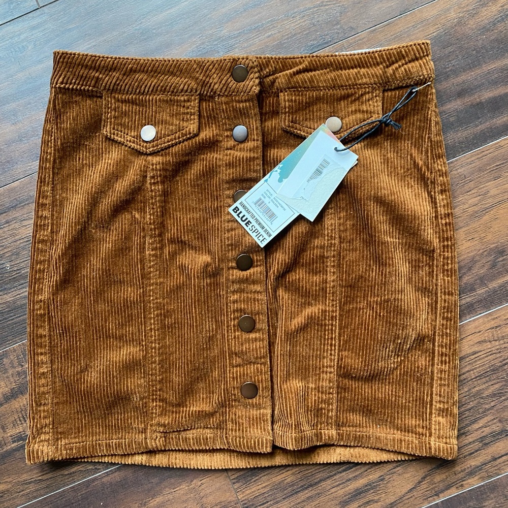 Blue spice size 5 corduroy skirt. NWT